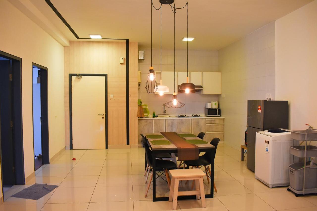 Damen Homestay @Subanghomestay Subang Jaya Eksteriør billede